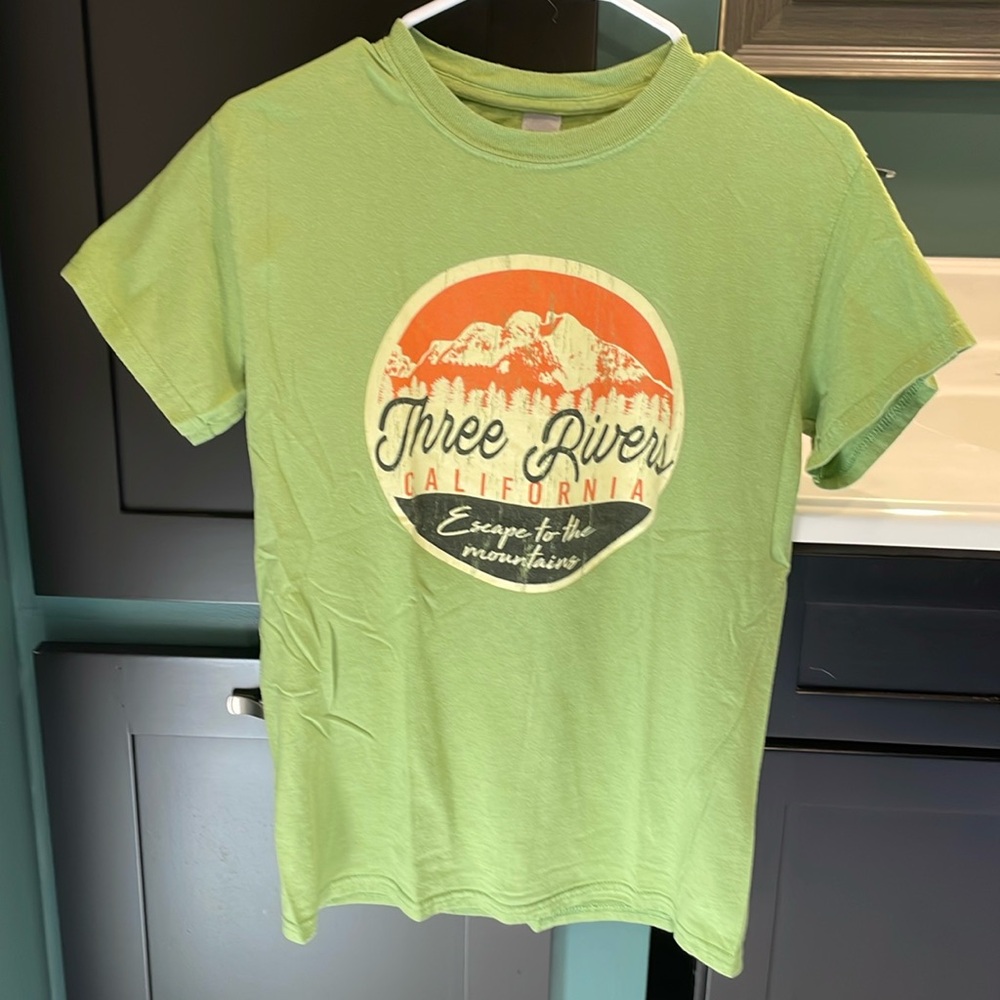 Gildan Three Rivers Cali tshirt